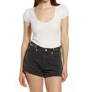 NWT BP Off White Puffed Sleeve Keyhole Back Ribbed Bodysuit M